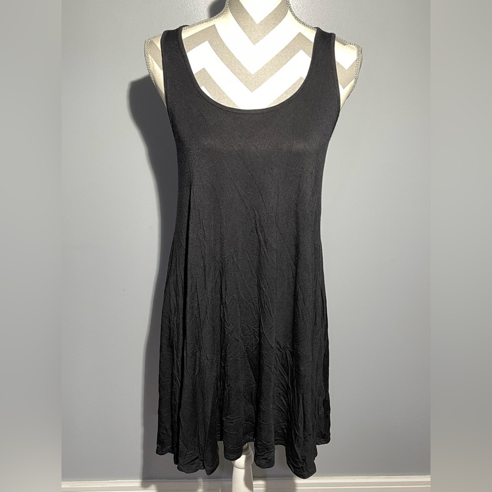 Socialite Black Sleeveless Dress